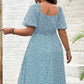 🌼👗 Sommerliches Kurzärmliges Kleid mit Blumenmuster & Schlitz