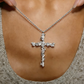 🎉 NUR FÜR KURZE ZEIT 50% RABATT! ✝️ Strahlende Kreuz-Halskette – Gedrehte Kette, Blütenglänzen & Kubischer Zirkonia-Brillanz ✨
